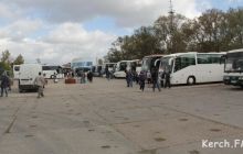 Переселенців з Донбасу не довезли до РФ: через шторм людей кинули на Керченській переправі
