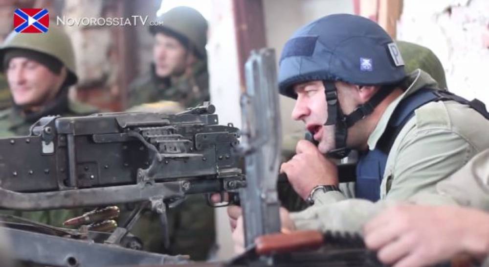 Machine gun-toting Russian actor says he ‘was given’ press helmet at ...