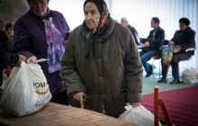 Понад 200 тисяч продуктових наборів від Ріната Ахметова доставлено в Донецьк