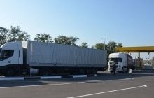 Грузовики с немецкой гумпомощью попали в ДТП на Волыни (фото)