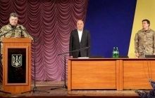 Порошенко хочет создать в Северодонецке военную бригаду