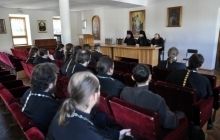 В УПЦ обсудили как больничные приходы могут помочь украинским солдатам и мирному населению в зоне АТО