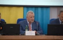 Депутаты и чиновники чаще других нарушают налоговое законодательство - замглавы ГФС