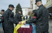 У Дніпропетровську сьогодні поховають невпізнаних воїнів, які загинули на Донбасі