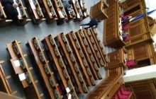 В Раду прибыл Яценюк