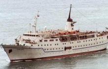 Turkish, Greek, Romanian and German vessels 'breaking law by docking in Crimea'