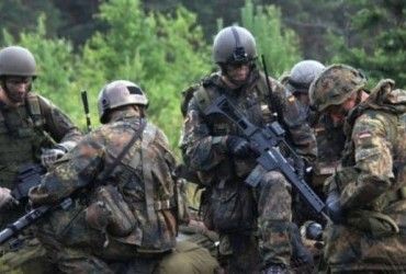 Генинспектор Бундесвера: Однажды Германии, возможно, придется вести оборонительную войну против РФ