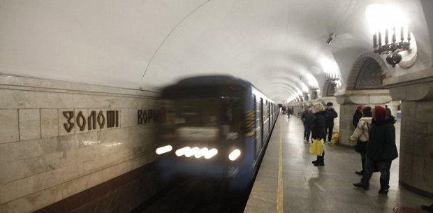 Киевское метро переходит на светодиодное освещение / УНИАН