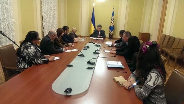 Порошенко подписал закон / facebook.com/svyatoslav.tsegolko Порошенко подписал закон / facebook.com/svyatoslav.tsegolko