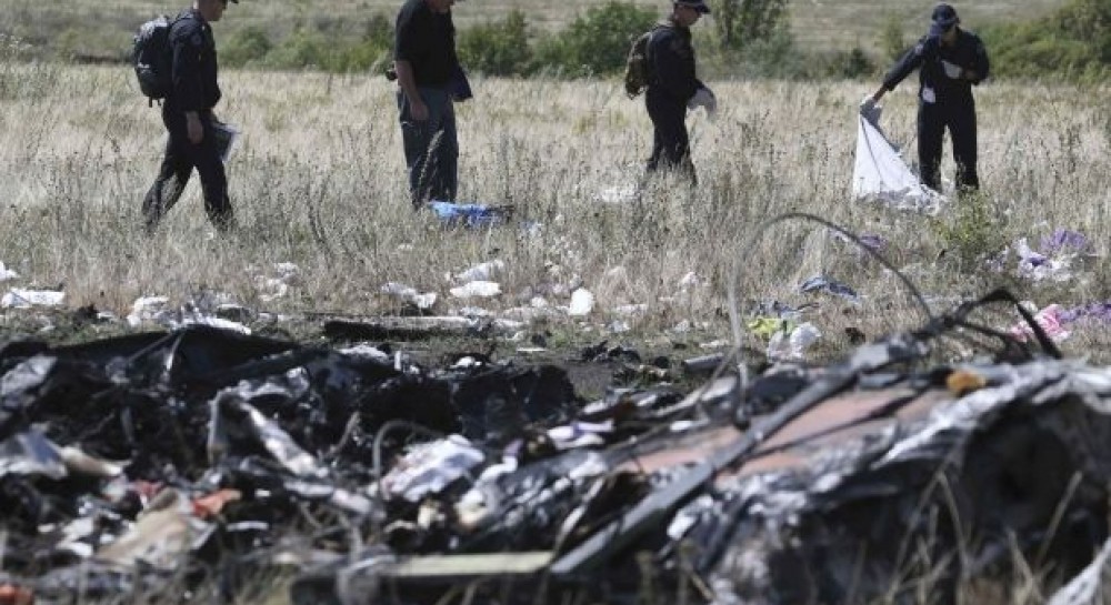 More Human Remains Found At MH17 Crash Site | UNIAN