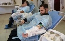 У Запоріжжі священики УПЦ здали кров для постраждалих у зоні бойових дій