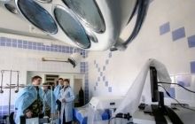 Марина Порошенко передала госпіталям Запоріжжя сучасні операційні столи
