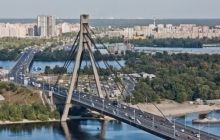 В Киеве на 4 дня ограничат движение транспорта на Московском мосту