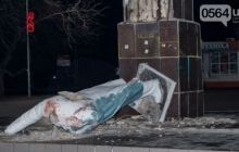 В Кривом Роге снесли последние памятники Ленину (фото)