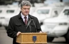 Порошенко: Армия способна и готова защитить границы Украины