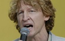 Народний артист України Олег Гаврилюк: «Потрібно показувати нашим захисникам, що їх підтримує вся Україна»