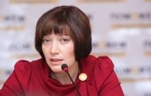 Более 200 фур с продуктами в апреле отправил штаб Ахметова на Донбасс