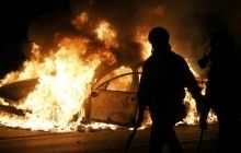 В американском Фергюсоне начались столкновения протестующих с полицией (фото)