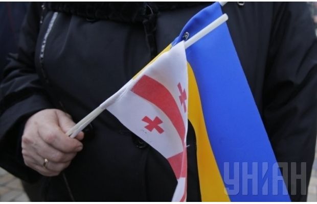 Українці та грузини з 1 березня зможуть безперешкодно подорожувати за ID-картками - МЗС