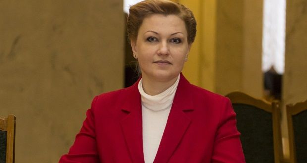 Продан: Правительство рассчитывает протолкнуть сырой бюджет / oksanaprodan.com.ua