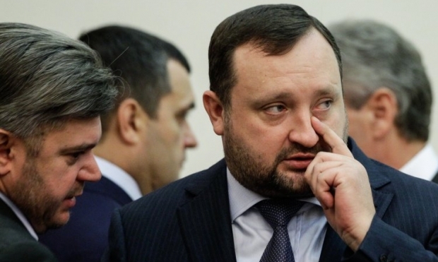 Арбузову Арбузову