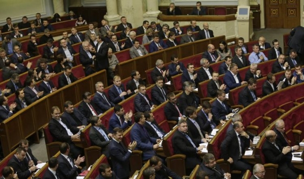 Депутаты проголосовали за увеличение пошлин на импорт \ Фото УНИАН