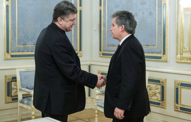 Порошенко и Липтон / Фото УНИАН Порошенко и Липтон / Фото УНИАН