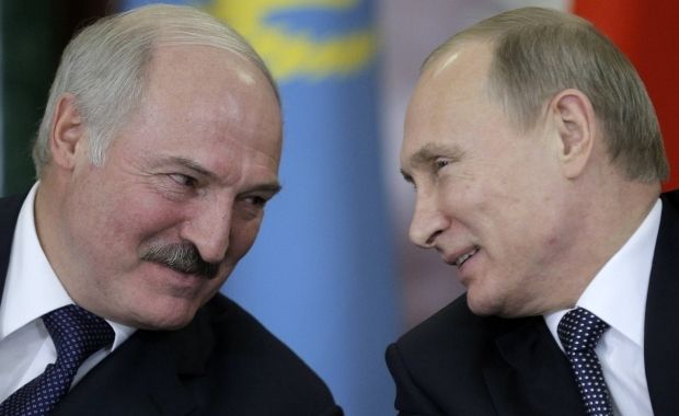 Alexander Lukashenko and Vladimir Putin / REUTERS