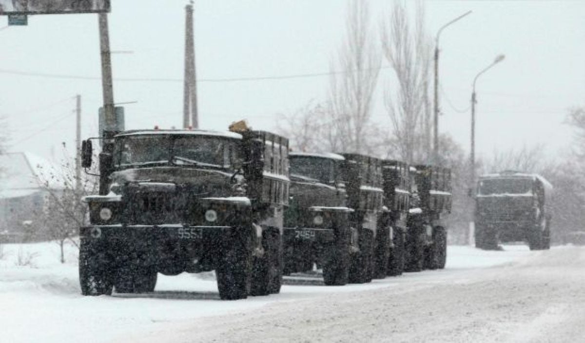 В Донецкой области ОБСЕ зафиксировала колонну грузовиков с боеприпасами для  