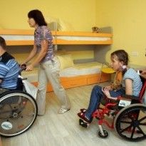 Порошенко подписал закон, усиливающий соцзащиту инвалидов в Украине