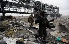 Heavy fighting in Donetsk airport for 36 hours, two Ukrainians killed
