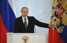 Bloomberg: Putin tries to quell public panic over oil prices and ruble slump (Video)