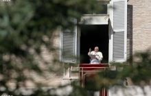 Рабство грошей, влади та успіху приносять тільки фальшиве утішення - Папа Римський