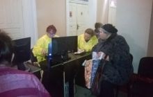 Жители Горловки начали получать гуманитарную помощь от Рината Ахметова