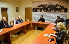 Депутат Парламенту Німеччини про захоплення храмів УПЦ: Як можуть таке робити люди з Хрестом у руках?!
