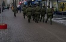 ЗМІ: У Білорусі помічені російські солдати без розпізнавальних знаків