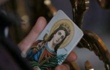 Киевляне и многочисленные паломники почтили память святой великомученицы Варвары (фоторепортаж)