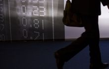 Assets continue to flee Russian market