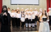 В галерее "Соборная" состоялся праздник святого Николая для детей c Востока Украины