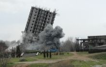 16-этажку в Севастополе снесли с третьей попытки (видео)