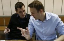 Navalny brothers found guilty, but only one jailed