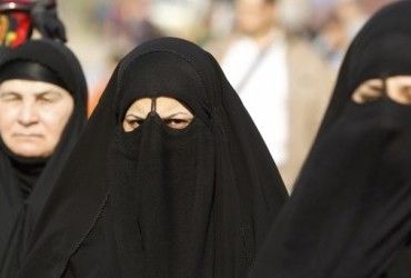 Жителі Швейцарії підтримали заборону на одяг, що закриває обличчя