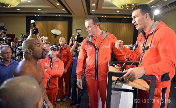 Кличко готов ответить Бриггсу на все его провокации / klitschko-brothers.com Кличко готов ответить Бриггсу на все его провокации / klitschko-brothers.com