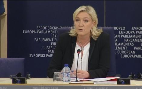 Помічнику Ле Пен у Європарламенті висунули звинувачення / Фото УНІАН Помічнику Ле Пен у Європарламенті висунули звинувачення / Фото УНІАН