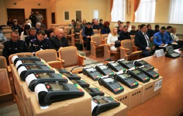 Платіжні термінали ДАІ / mvs.gov.ua Платіжні термінали ДАІ / mvs.gov.ua