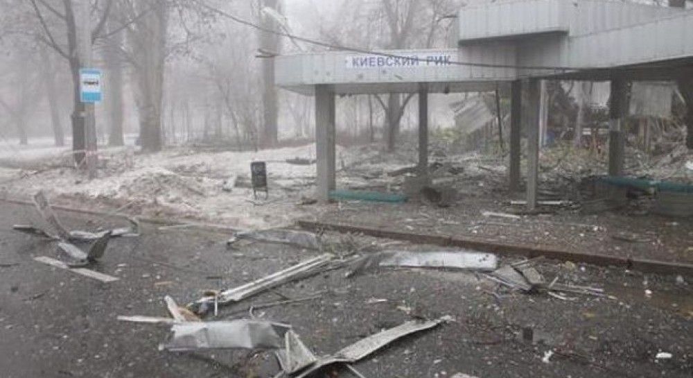 Shell Hits A Bus Stop In Donetsk, Killing One, Wounding Six | UNIAN