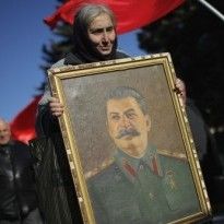 Bild: Путин возродил культ Сталина в России