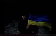 В новогоднюю ночь россиянин установил украинский флаг на самой высокой точке Крыма (видео)