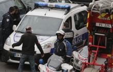 Во Франции объявили трехдневный траур в связи с терактом в Charlie Hebdo