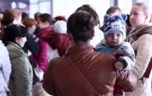 В связи с обстрелами Донецка Штаб Ахметова закрыл все пункты выдачи помощи в городе на сегодня